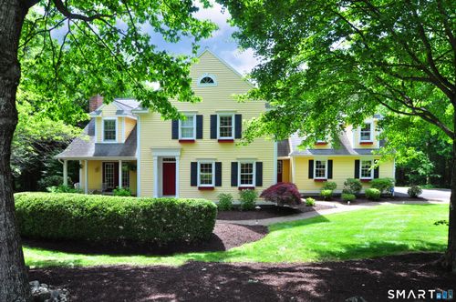 79 High Valley Dr, Canton, CT, 06019-4521 | Card Image