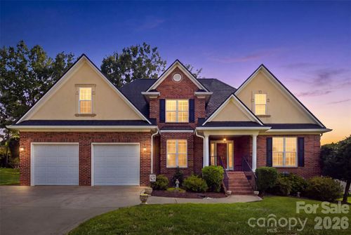 235 Landry Dr, Kings Mountain, NC, 28086-3931 | Card Image