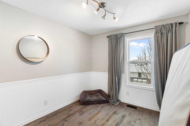 81 Prestwick Rise Se, Home with 3 bedrooms, 1 bathrooms and 2 parking in Calgary AB | Image 26
