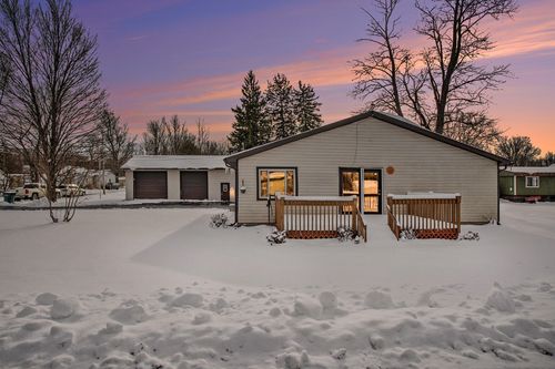 238 Mill St, Burr Oak, MI, 49030-9422 | Card Image