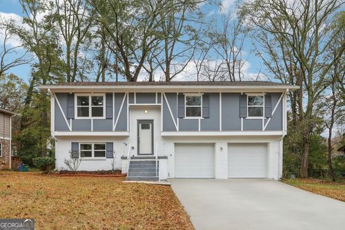 3975 Northstrand Dr, Decatur, GA, 30035-2369 | Card Image