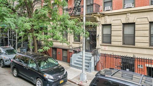 4a-137 W 142nd St, New York, NY, 10030-1652 | Card Image