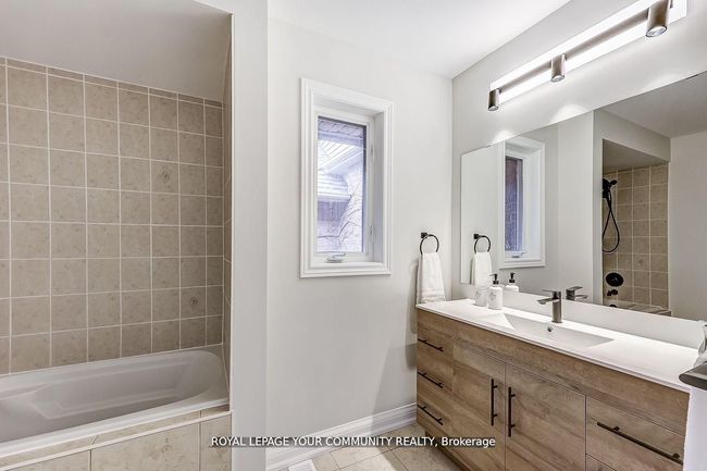 43 Gauguin Ave, House attached with 3 bedrooms, 4 bathrooms and 1 parking in Vaughan ON | Image 30