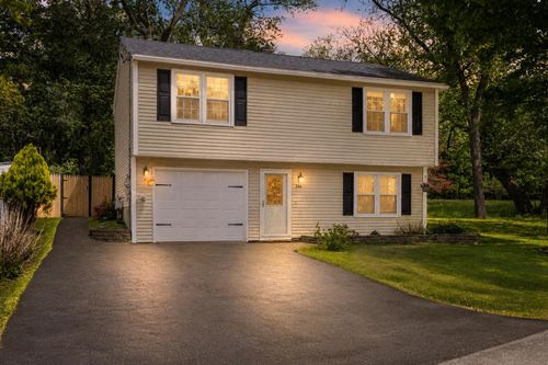 244 River Bank Road, Manchester, NH, 03103 | Card Image