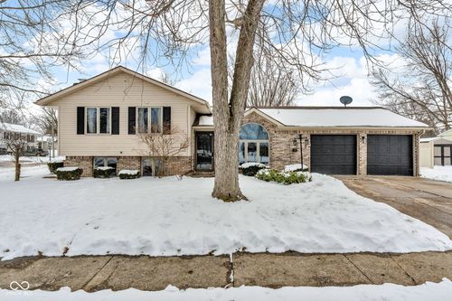 1821 Cricket Hill Dr, Kokomo, IN, 46902-4508 | Card Image