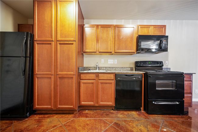 APT-202 - 301 W 38 Th St, Condo with 0 bedrooms, 1 bathrooms and 1 parking in Austin TX | Image 6