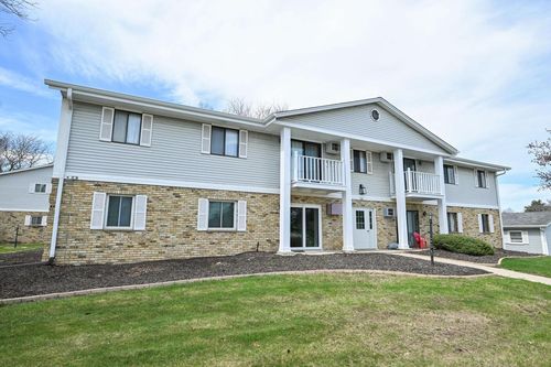4-786 S River Road, West Bend, WI, 53095 | Card Image