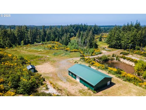 87372 Lois Ln, Bandon, OR, 97411-8270 | Card Image