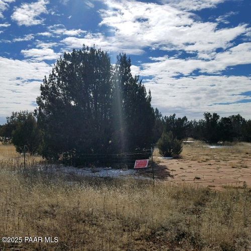 4476 Northview Boulevard, Ash Fork, AZ, 86320 | Card Image