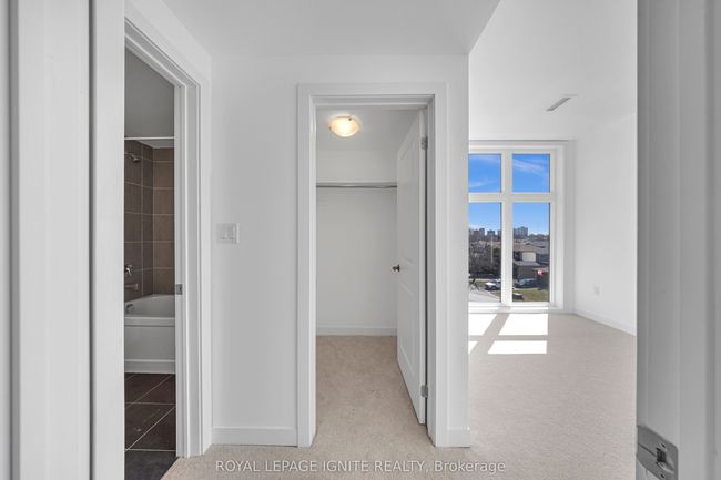 2 - 188 Angus Dr, Condo with 3 bedrooms, 2 bathrooms and null parking in Ajax ON | Image 20