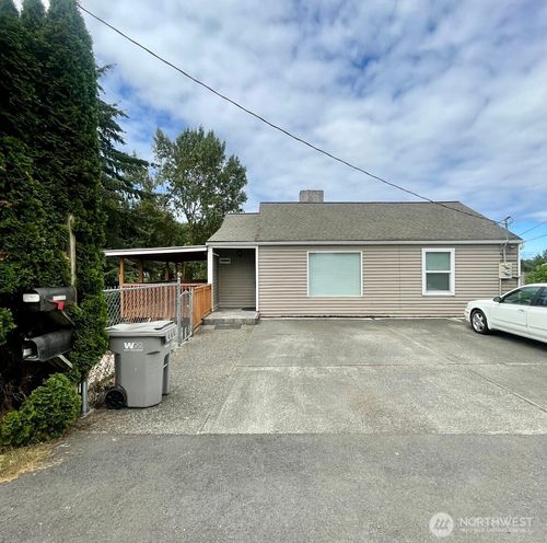 13829 51st Ave Avenue S, Tukwila, WA, 98168 | Card Image