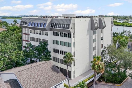 apt-201-1255 E Peppertree Dr, SARASOTA, FL, 34242-8713 | Card Image
