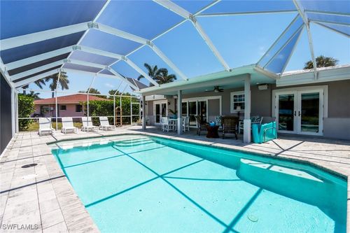 9755 Bobwhite Ln, BONITA SPRINGS, FL, 34135-4416 | Card Image