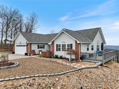 311 Holiday Island Dr, Holiday Island, AR, 72631-4714 | Card Image