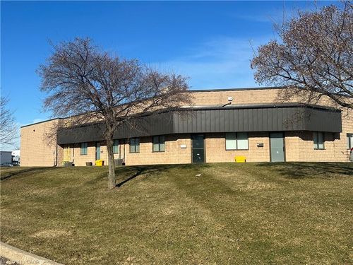 2-1256 Sandhill Dr, Ancaster, ON, L9G4V5 | Card Image