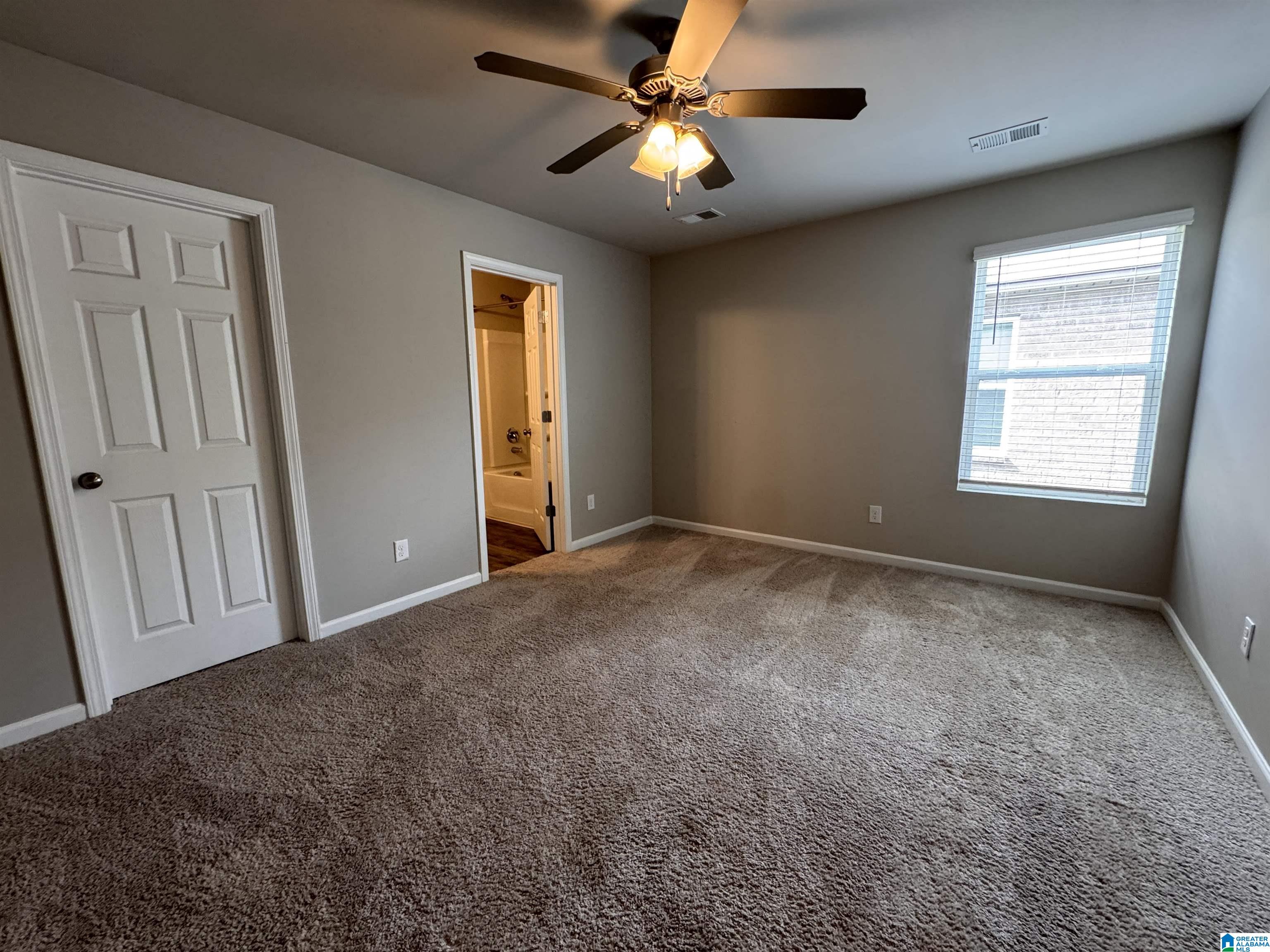 Residential in CALERA 3