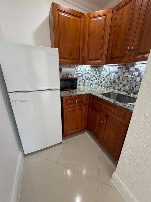 1-19732 Sw 121st Ave, Miami, FL, 33177 | Card Image