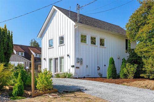 3012 George St, Duncan, BC, V9L2A9 | Card Image