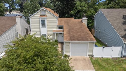 3852 Danville Ct, Virginia Beach, VA, 23453-2129 | Card Image