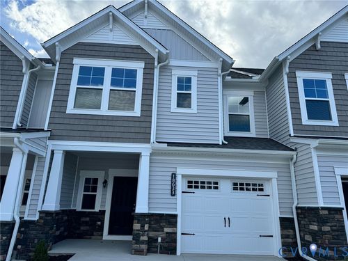 18633 Palisades Rdg, Moseley, VA, 23120-2381 | Card Image