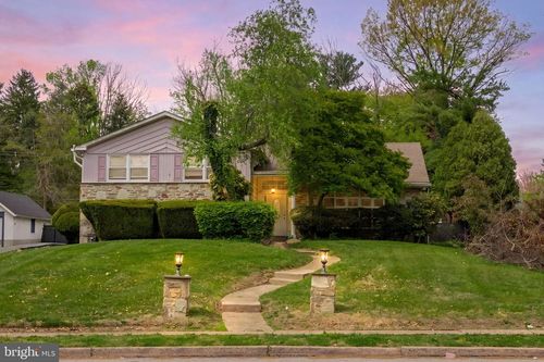 7516 Oak Lane Rd, ELKINS PARK, PA, 19027-3305 | Card Image