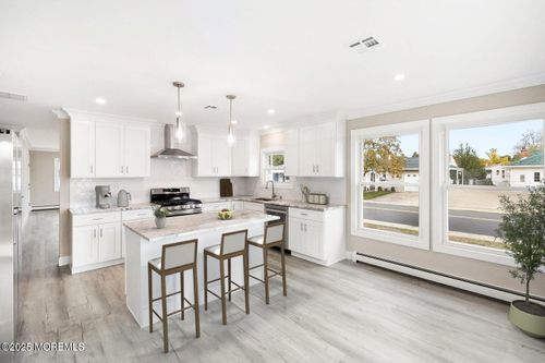 3 Bonaire Dr, Toms River, NJ, 08757-3828 | Card Image