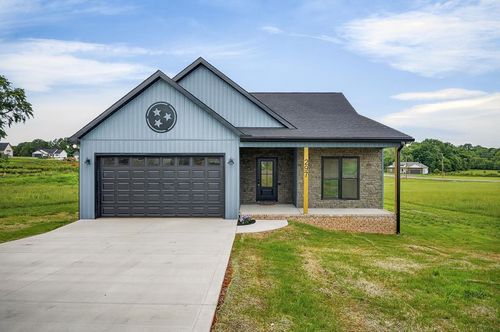 297 Harleys Ridge Rd, Sparta, TN, 38583-3050 | Card Image