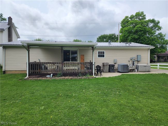 206 1st Street, House other with 3 bedrooms, 2 bathrooms and null parking in Pleasantville OH | Image 17