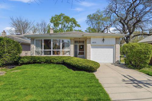 4650 W Lunt Ave, Lincolnwood, IL, 60712-2121 | Card Image