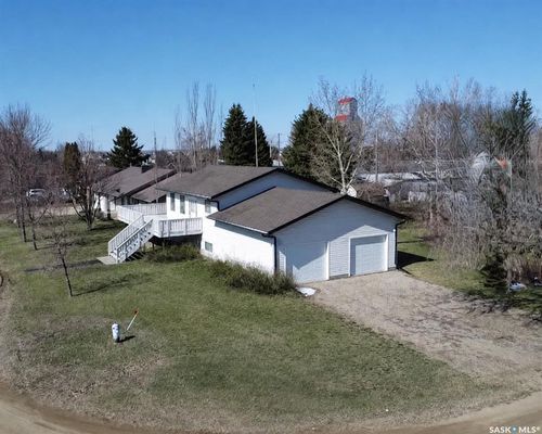 147 Duchess Street, Elbow, SK, S0L1J0 | Card Image