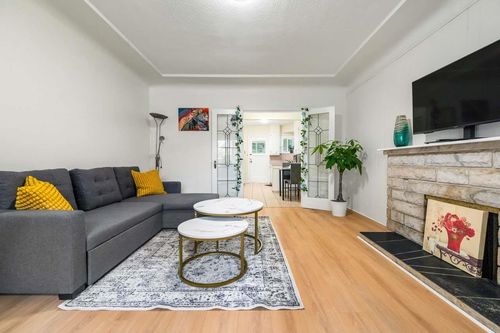 2075 E 44th Ave, Vancouver, BC, V5P1N1 | Card Image