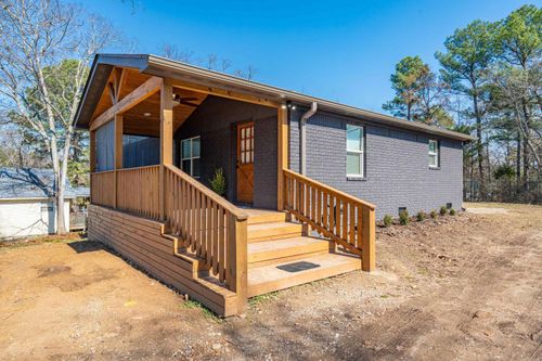 211 Clairmont St, Hot Springs, AR, 71901-7420 | Card Image