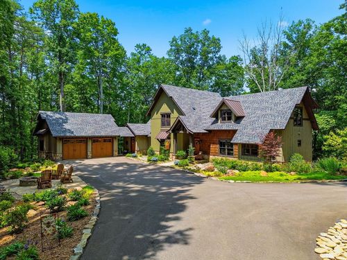 427 Greystone Trce, Ellijay, GA, 30536-2033 | Card Image