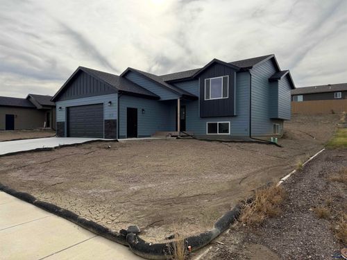 1241 Kenai Dr, Box Elder, SD, 57719-4313 | Card Image
