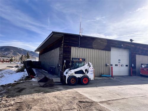 a-290 Warren Ave, Silverthorne, CO, 80498-5502 | Card Image