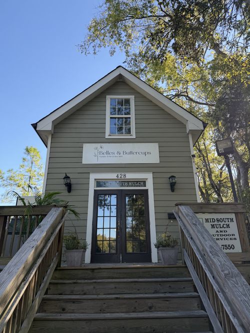 428 Lewisburg Ave, Franklin, TN, 37064-2801 | Card Image