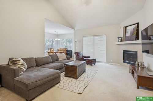 5111 N 155th St, Omaha, NE, 68116-8475 | Card Image