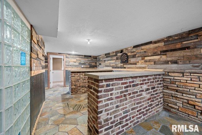 2920 E 35 Th St, House other with 4 bedrooms, 2 bathrooms and null parking in Davenport IA | Image 16