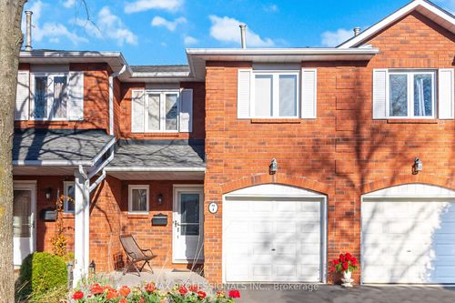 7-3115 New St, Burlington, ON, L7N3T4 | Card Image