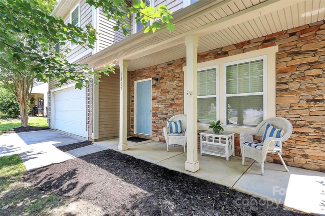 1817 Tradd Ave, House other with 3 bedrooms, 3 bathrooms and null parking in Clover SC | Image 5