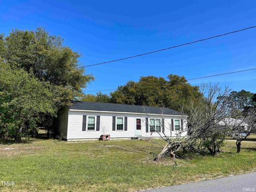 132 Freshwater Dr, Hubert, NC, 28539-4458 | Card Image