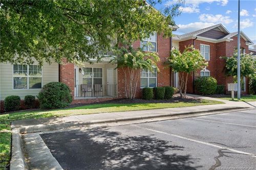 509 Meadowland Ct, Hope Mills, NC, 28348-1736 | Card Image
