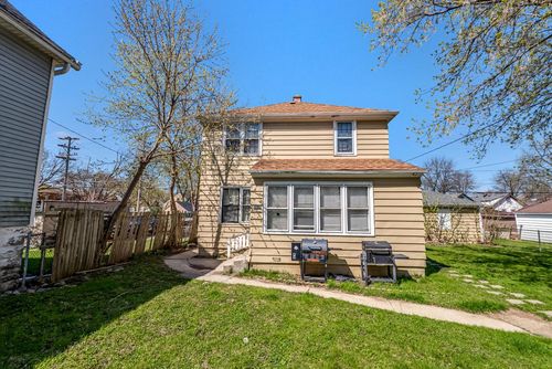 5015 N 38th St, Milwaukee, WI, 53209-5337 | Card Image