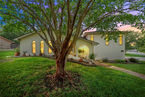 312 Opal St, Hewitt, TX, 76643-3701 | Card Image
