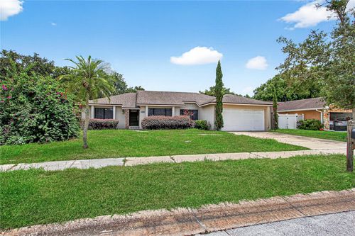 300 Dublin Dr, LAKE MARY, FL, 32746-3318 | Card Image