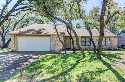 8911 Bubbling Springs Trl, Austin, TX, 78729-4514 | Card Image
