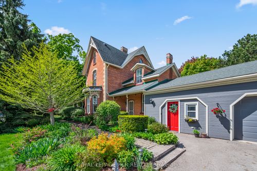 67 Zina St, Orangeville, ON, L9W1E6 | Card Image