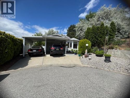 10-3096 S Main St, Penticton, BC, V2A8C4 | Card Image