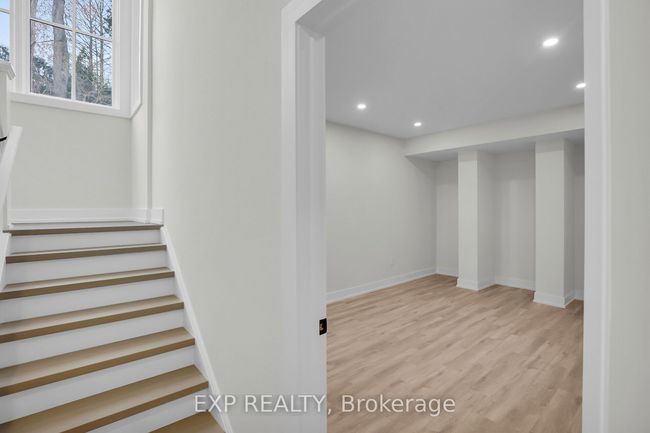 6638 Calaguiro Dr, House other with 7 bedrooms, 5 bathrooms and 8 parking in Niagara Falls ON | Image 37