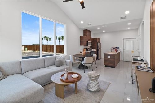4-613 Covey Dr, Weslaco, TX, 78596 | Card Image